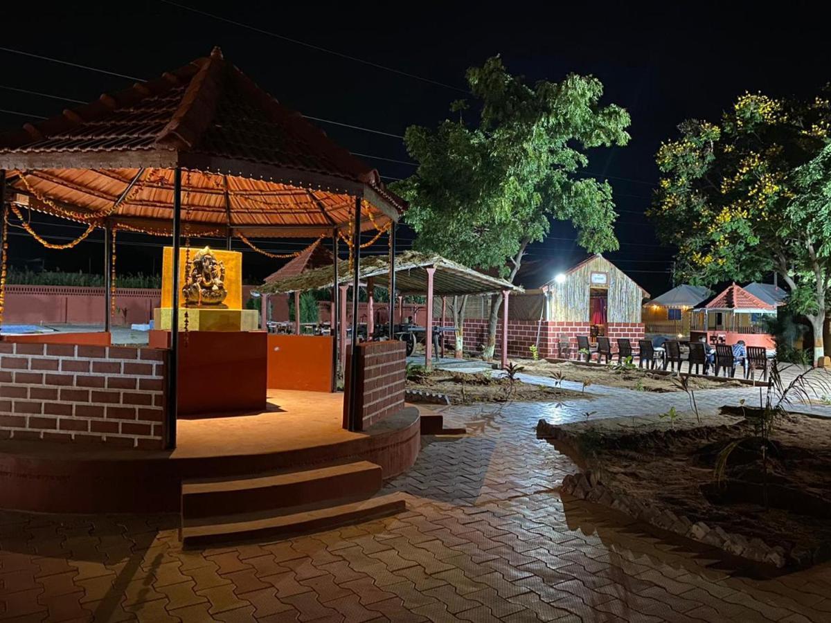 Santkrupa Villa Resort Nakhtrana 외부 사진