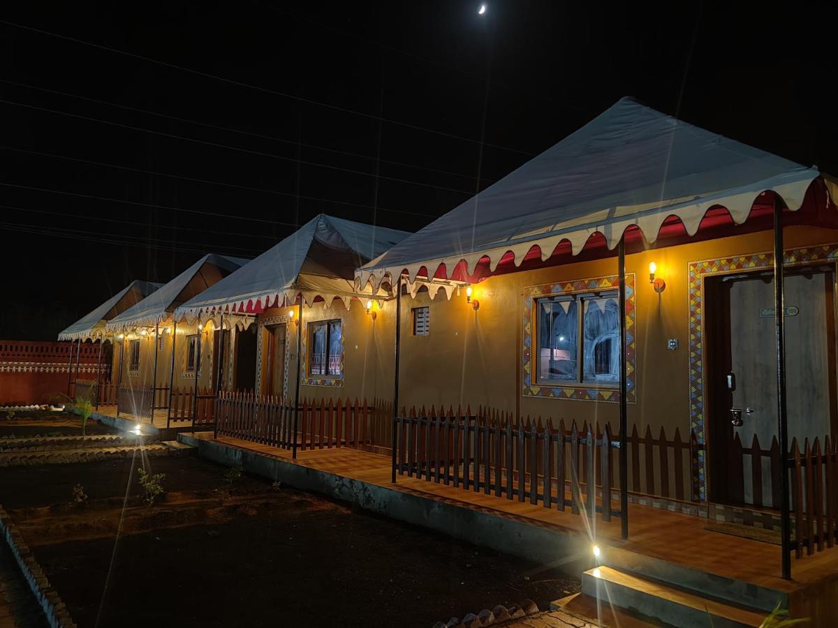 Santkrupa Villa Resort Nakhtrana 외부 사진