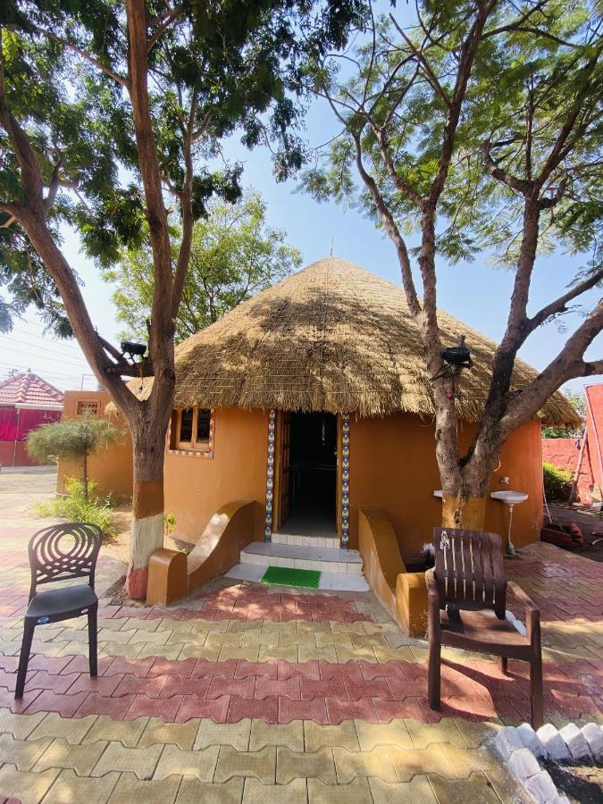Santkrupa Villa Resort Nakhtrana 외부 사진
