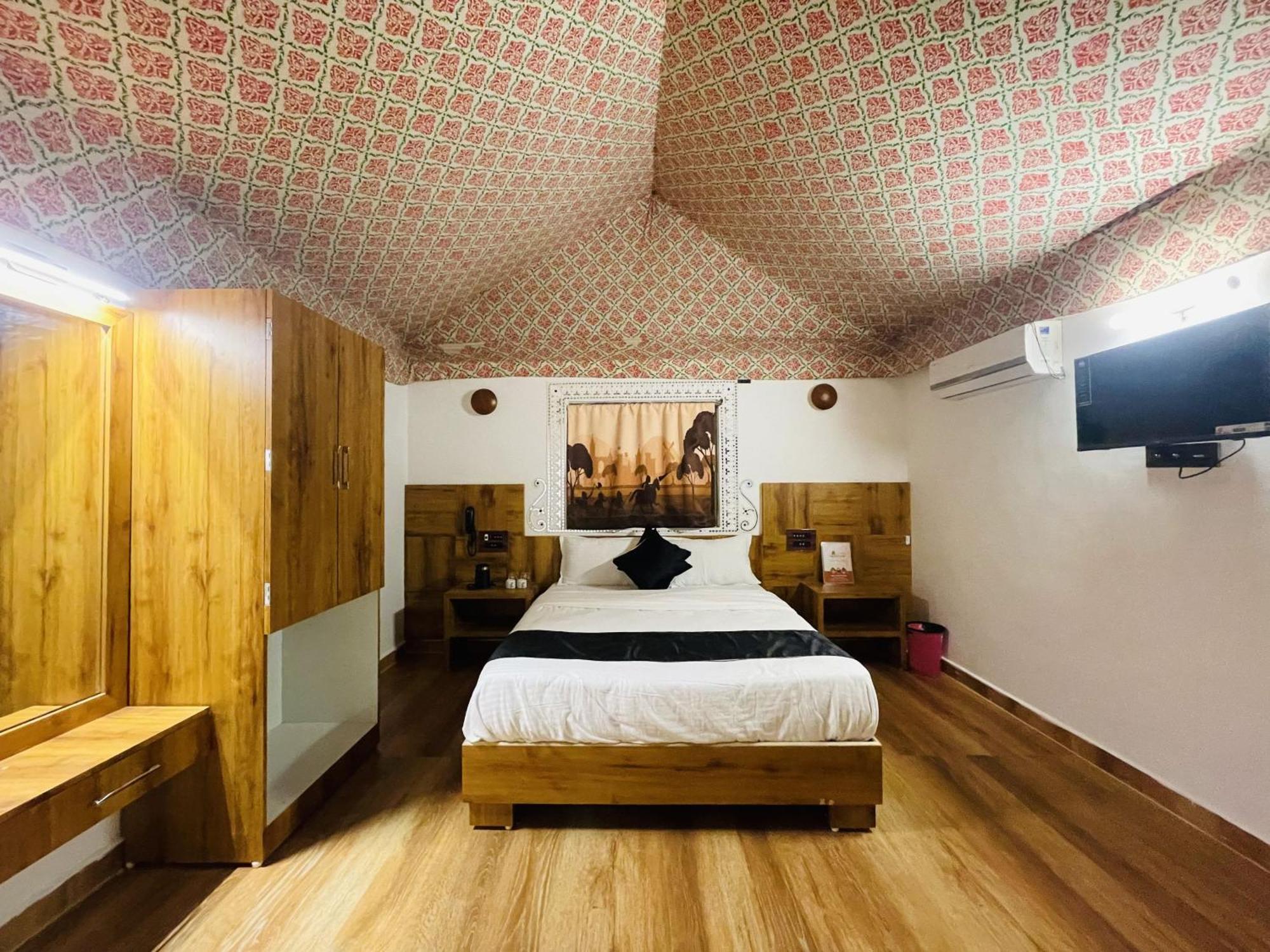 Santkrupa Villa Resort Nakhtrana 외부 사진
